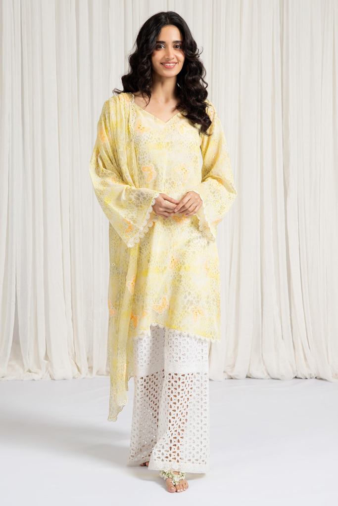 Kayseria Lawn Sale Upto 70% off