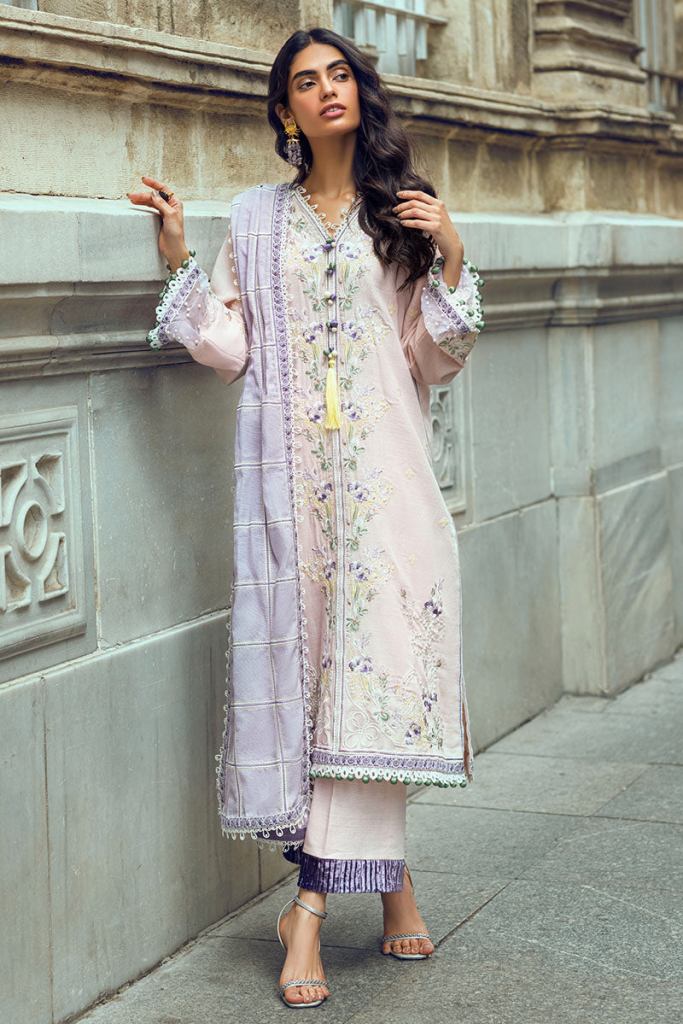 Mushq Luxury Lawn sale Summer Collection 