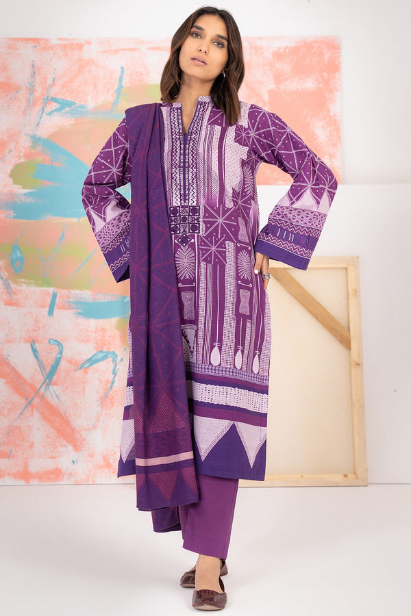 Alkaram Studio Winter Sale with Upto 50% off