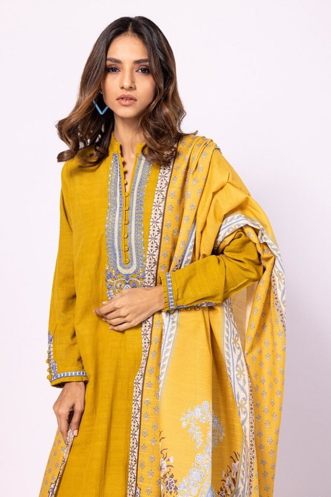 Khaadi Winter Sale Upto 70% off at Unstitched Collection