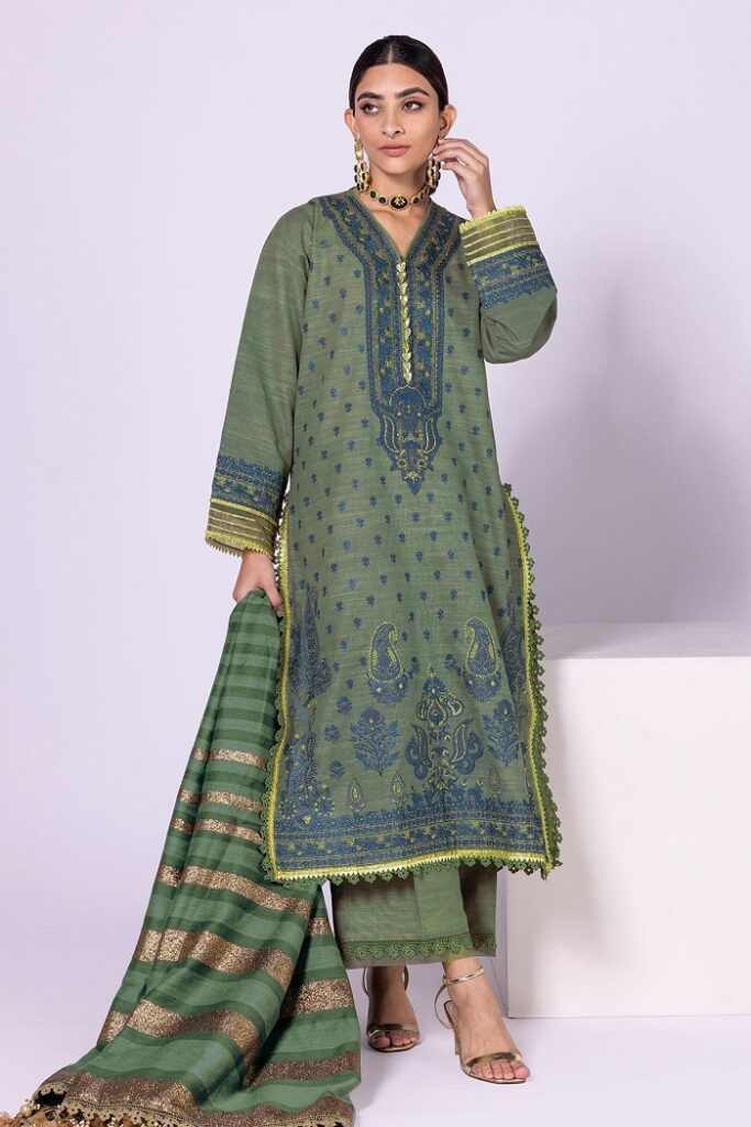 Khaadi Winter Sale Upto 70% off at Green dresses