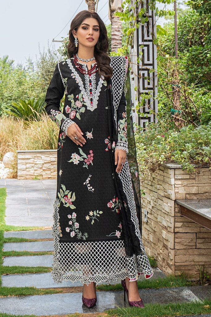 Mushq Winter Sale on new Dresses
