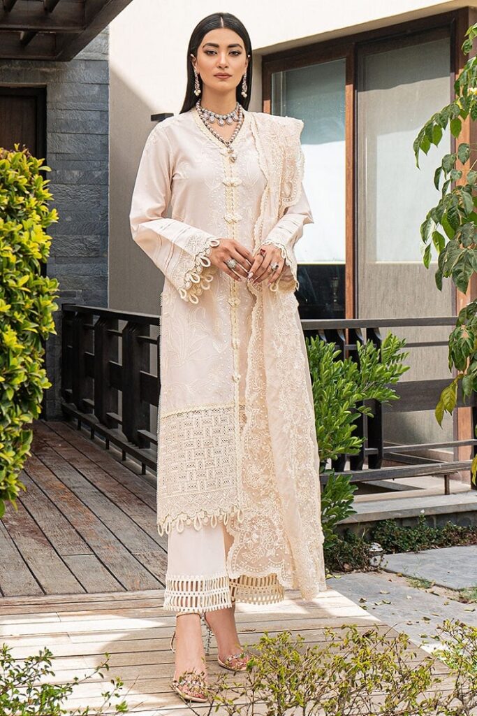 Mushq Winter Sale on new Dresses